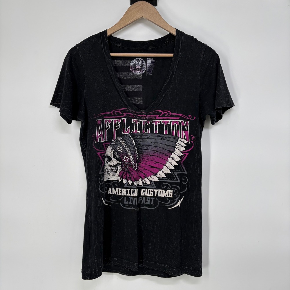 Affliction American Customs Skull Headdress V-Neck Graphic Tee Black Pink Medium